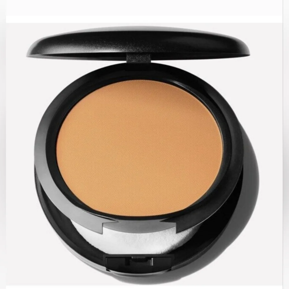 NW44 MAC Cosmetics Studio Fix Powder Plus Foundation Brand New In Box Full Size